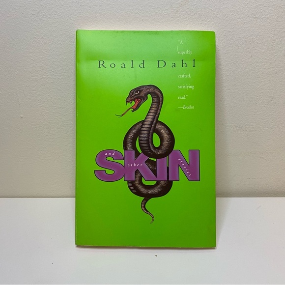 FREE W PURCHASE Skin & Other Stories Roald Dahl Puffin Books Young Readers 2002 - Picture 1 of 9
